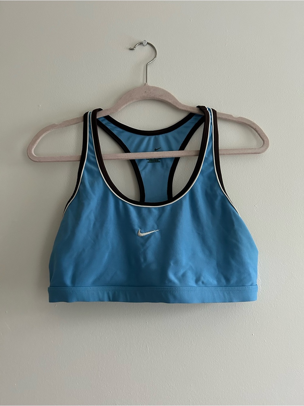 Vintage Y2K Nike Women's Light Blue Sports Bra with Brown Contrast Trim